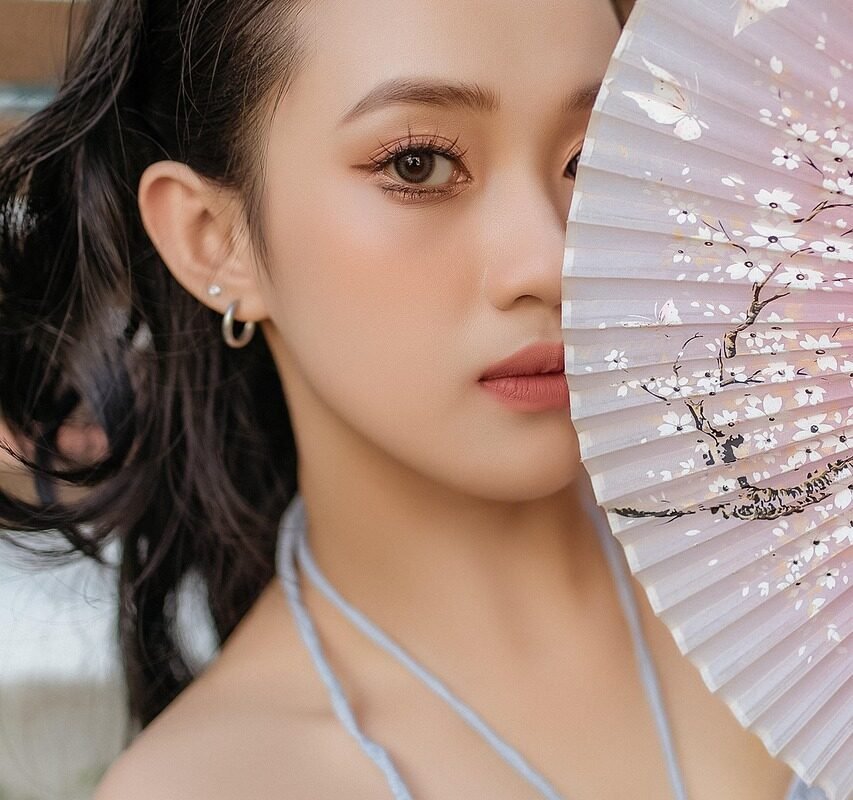 Jaki biustonosz do małych piersi